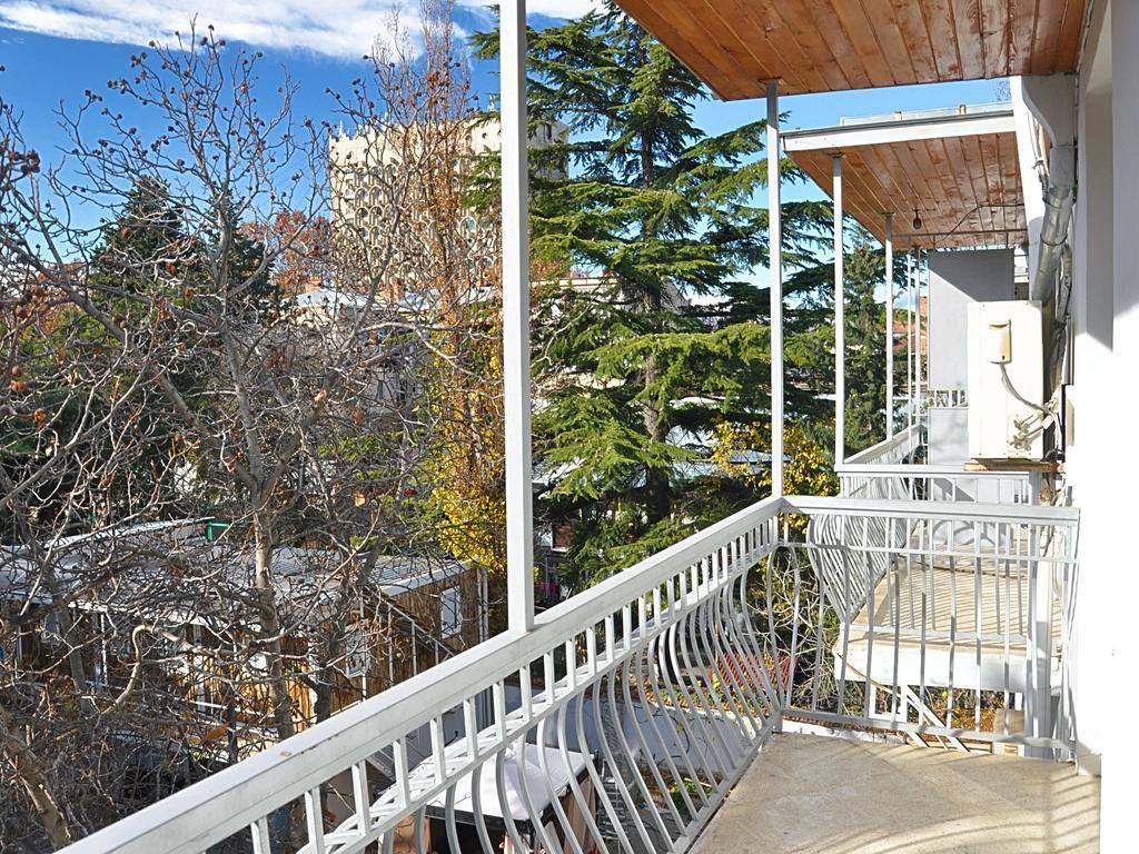 Gold Star Hotel Tbilisi Ngoại thất bức ảnh