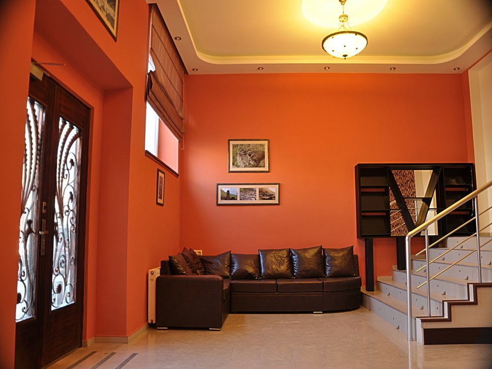 Gold Star Hotel Tbilisi Ngoại thất bức ảnh