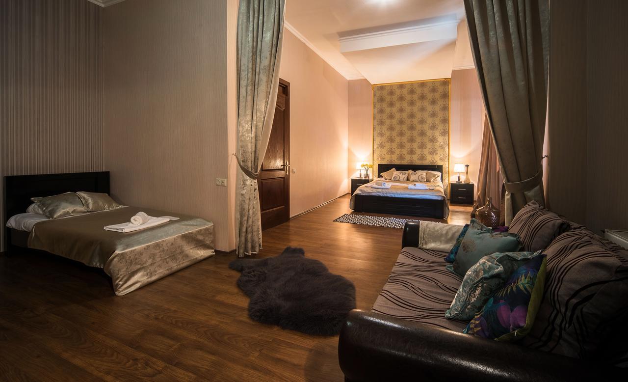 Gold Star Hotel Tbilisi Ngoại thất bức ảnh