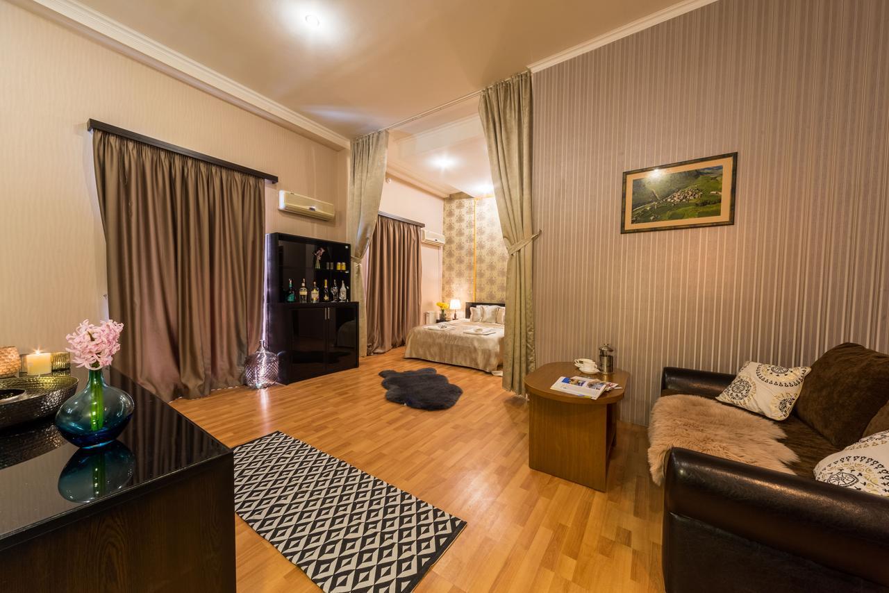 Gold Star Hotel Tbilisi Ngoại thất bức ảnh