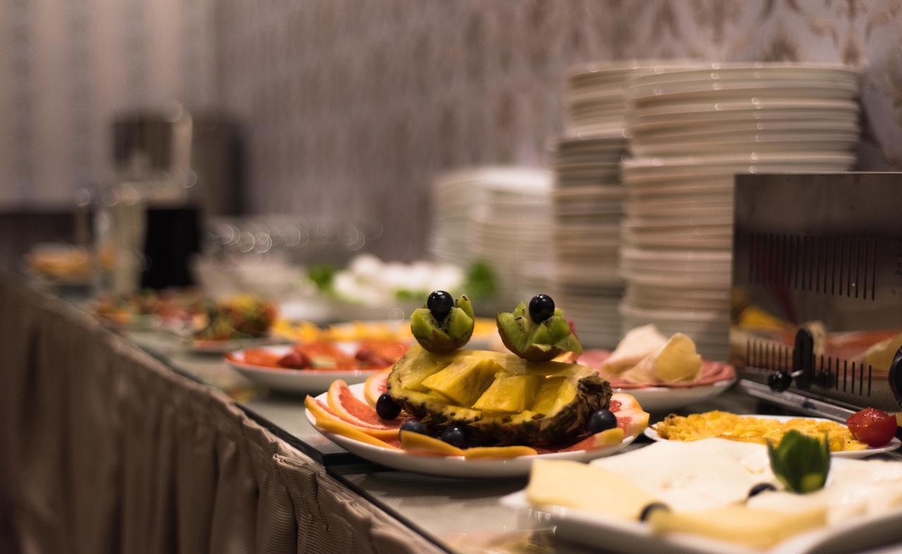 Gold Star Hotel Tbilisi Ngoại thất bức ảnh