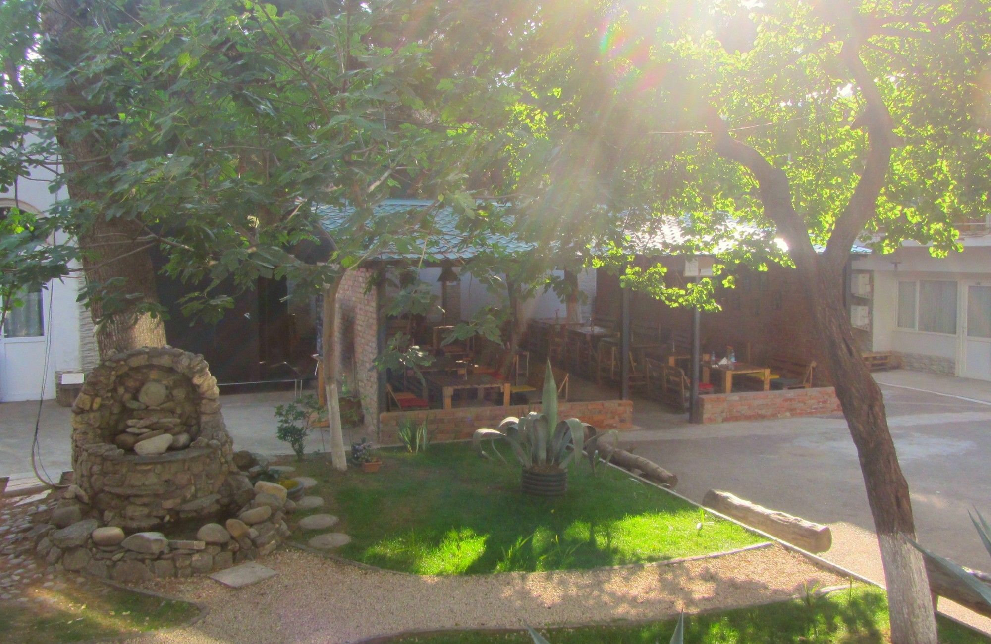 Gold Star Hotel Tbilisi Ngoại thất bức ảnh